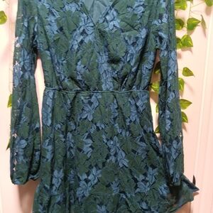 💙NWT floral lace dress